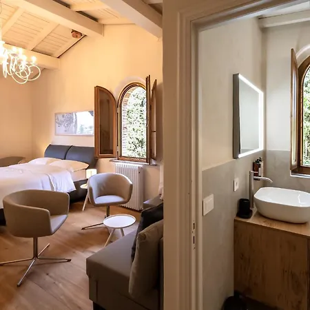 Your Tuscan Hideaway At Le Pietre Vive Bed & Breakfast *