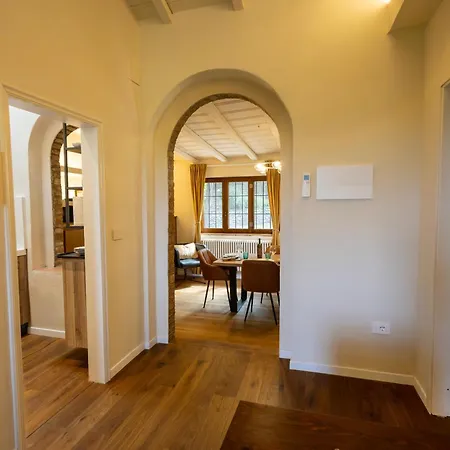 Your Tuscan Hideaway At Le Pietre Vive 3* Castelnuovo Berardenga